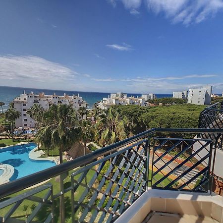 Frontline Beach Penthouse In Mi Capricho Sitio de Calahonda Exterior photo